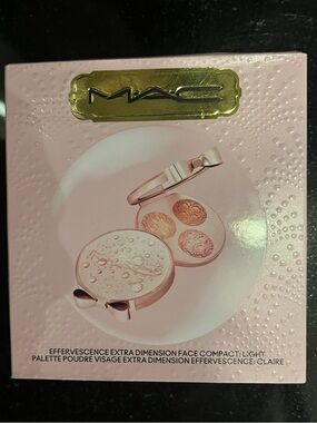 Body Makeup Compact